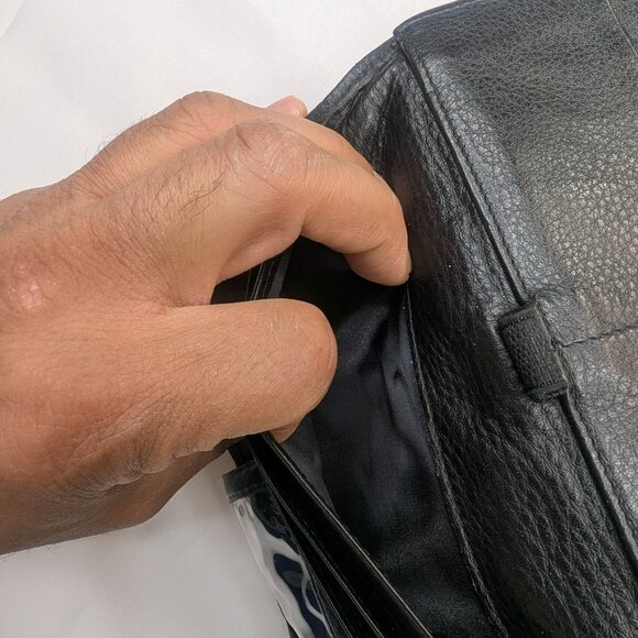 Brighton crossbody bag Black With Silver Heart Clasp size Approx 7 " X 5" - Picture 9 of 14